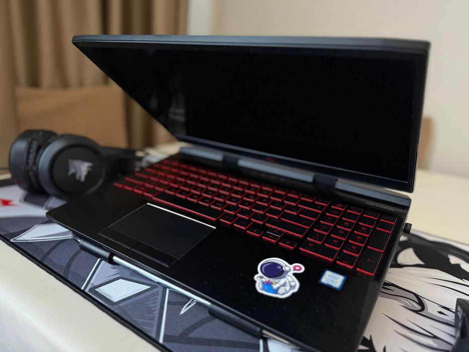 Срочно Продам ноутбук