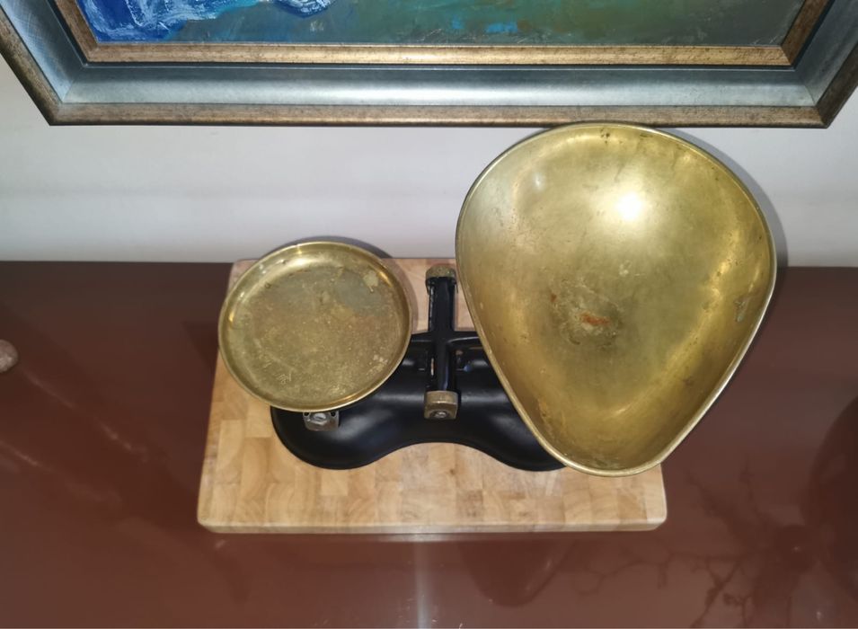 Антикварен кантар винтидж чугун и месинг VICTOR England от 60-70те г.