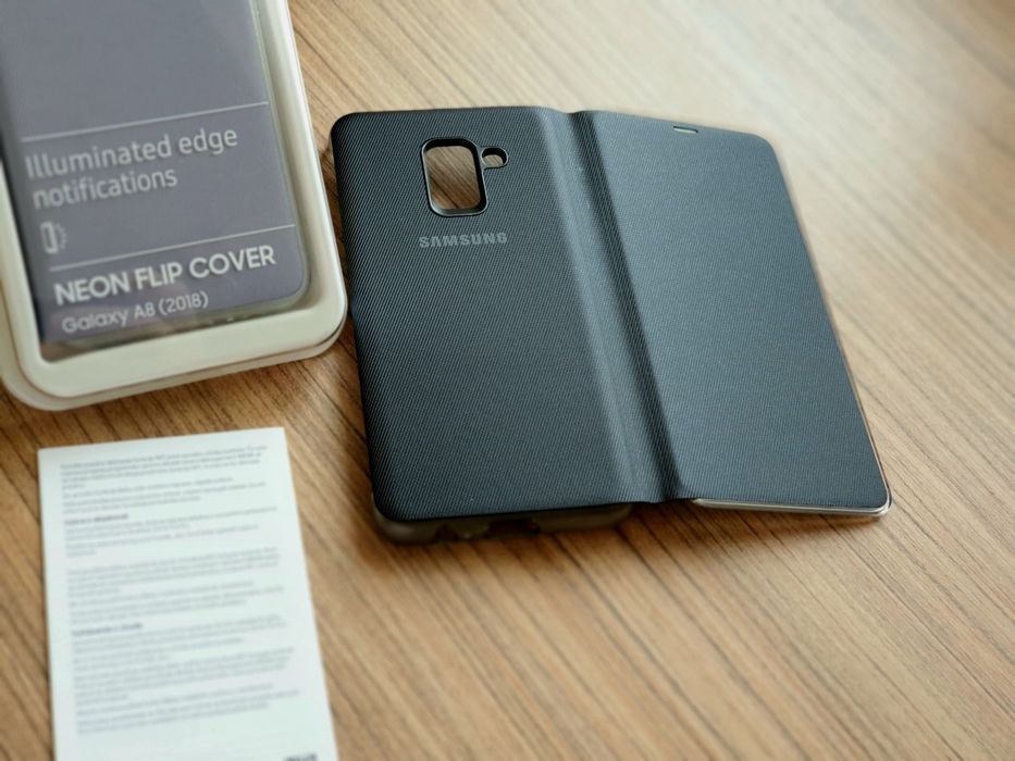 Husa Neon ACTIVA ORIGINALA Samsung Galaxy A8 2018 flip cover noua