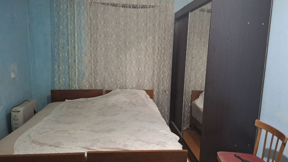 Ижарага 1 хонали уй