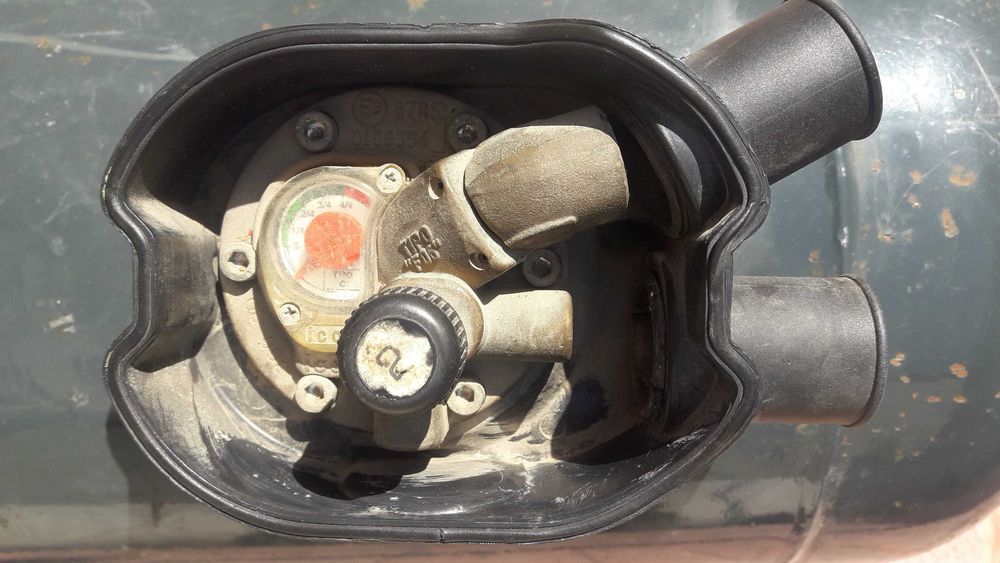 Газова бутилка с дреболиите