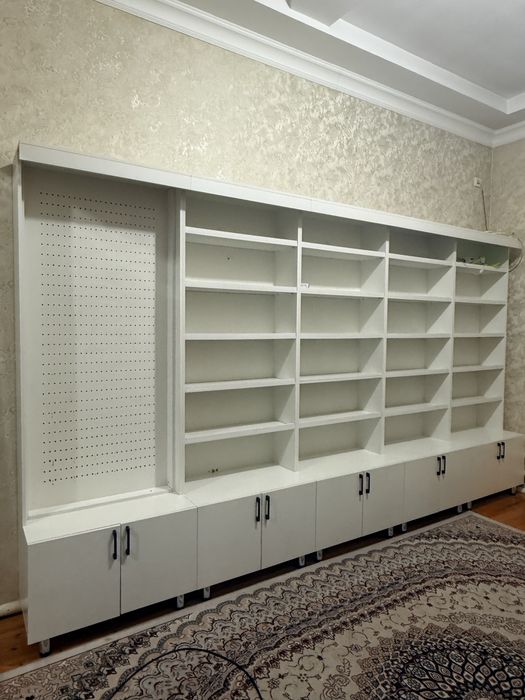 Mebel polkalari bilan