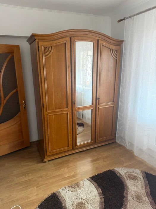Închiriez apartament 2 camere