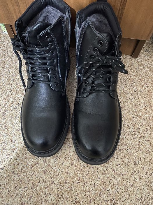 Сапоги   мужские  продам .