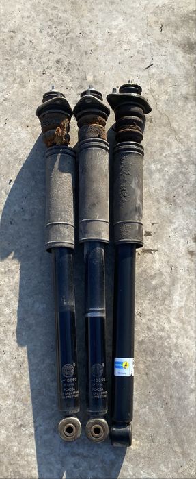 Задни амортисьори за Бмв Е46