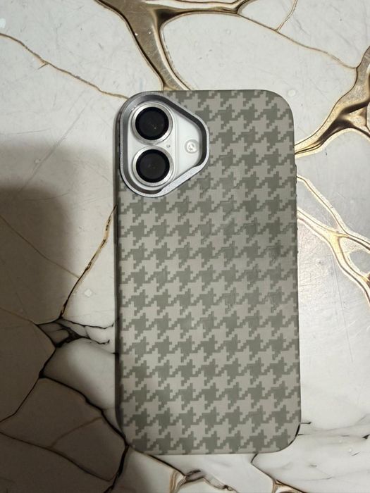 Iphone 16 продам 128 gb