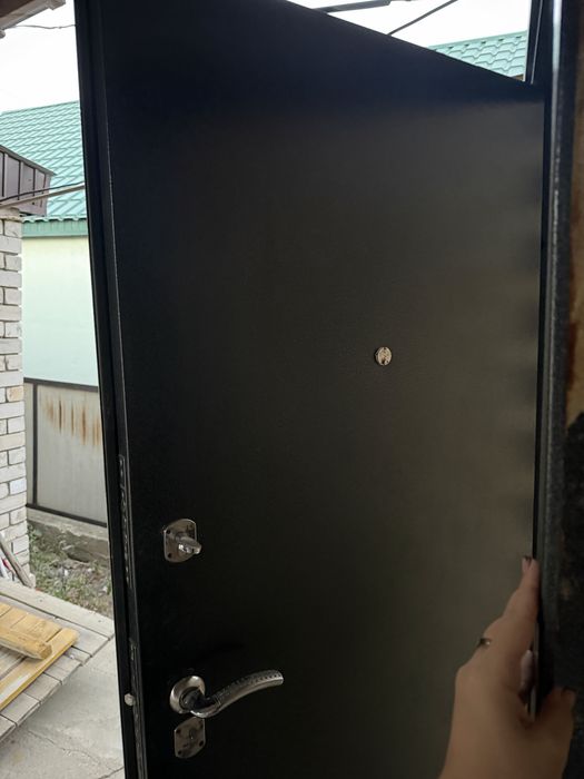 Входная Дверь б/у