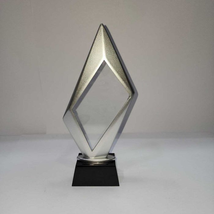 Изготовление статуэток на заказ