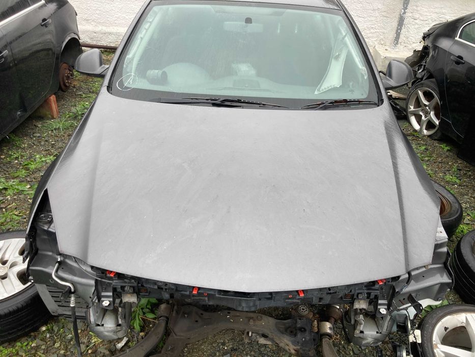 Преден капак опел инсигния insignia opel