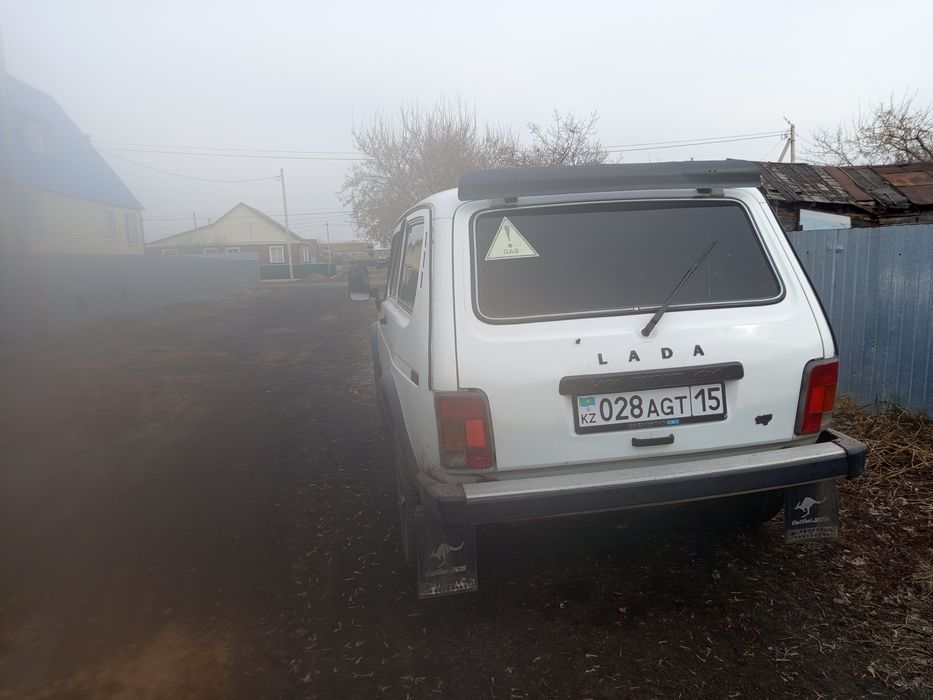 Продам автомобиль нива