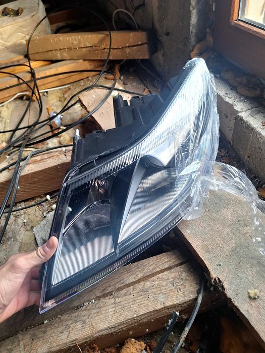 Faruri negre Skoda octavia 2 Halogen