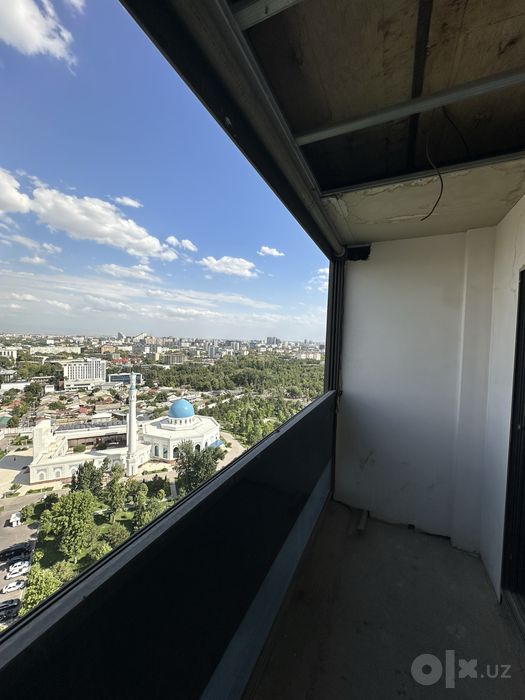 Kvartira sotiladi Minor masjid togrisida Ж/К Anhor residense 80 kvm