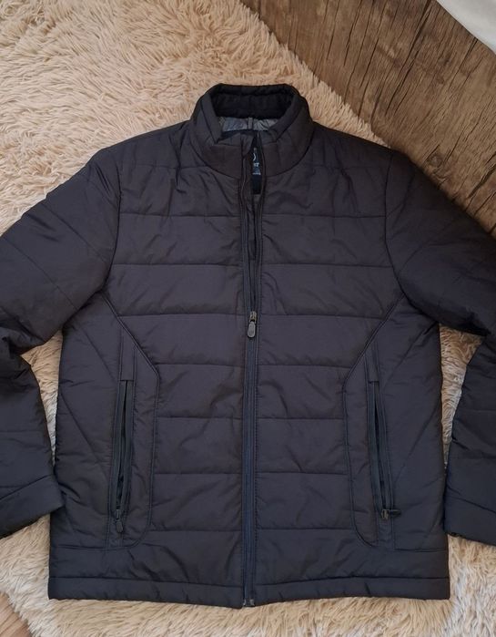 Мужская куртка в идеальном состояни размер 48 и