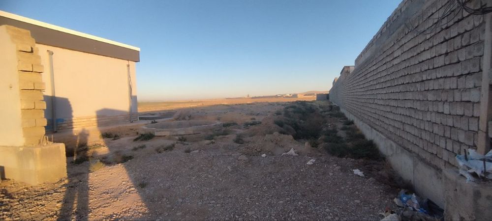 Noturar bino sotiladi