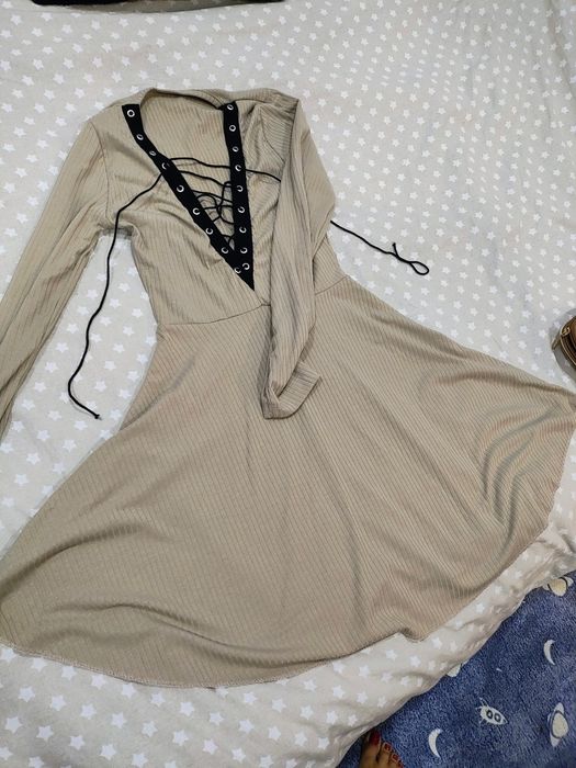 Красива дамска рокля