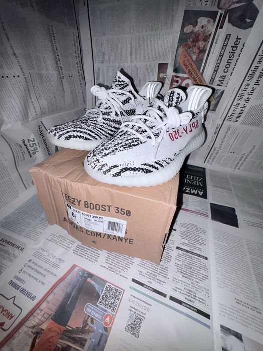 Yeezy Boost 350 V2 – Zebra (Mărimea 39⅓)