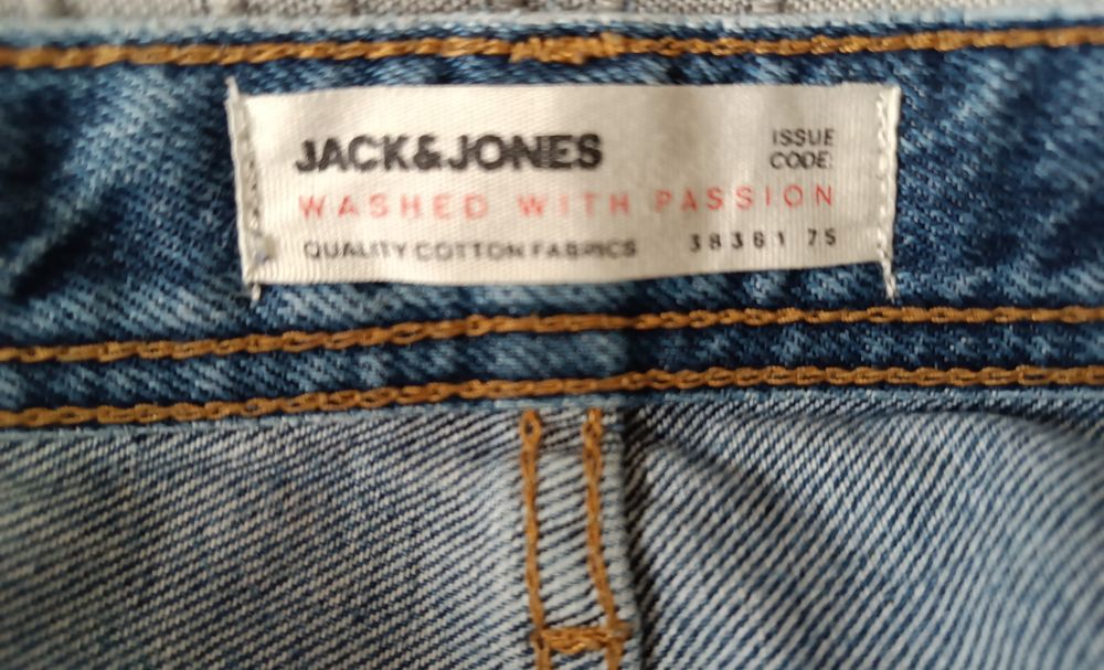 Jack and Jones размер 36/32