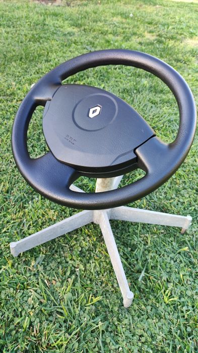 Волан с Airbag за Renault Clio 2003г.