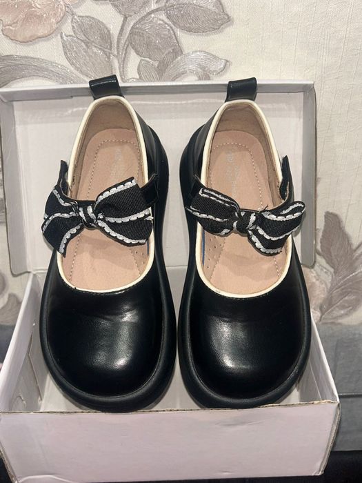 Продам новые туфли