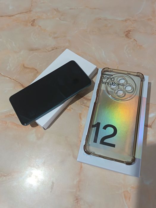 Vand Oppo Reno 12F 5G impecabil
