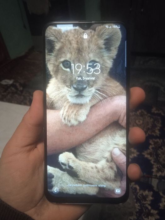 SAMSUNG A30 S Xotira 32 Aybi yoq abmen bor