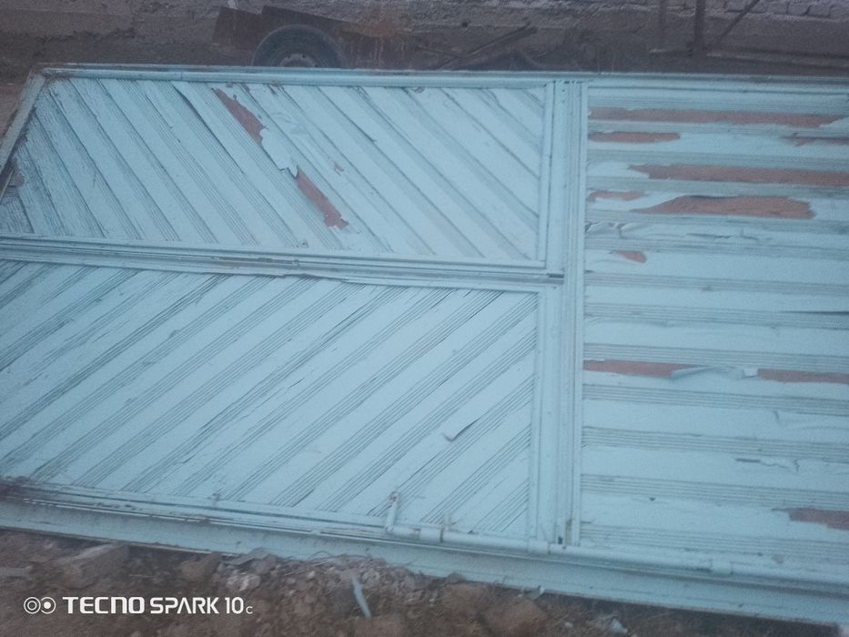 Chopli Darvoza Srochniy sotiladi xolat yaxshi bitta kraska qilish ker