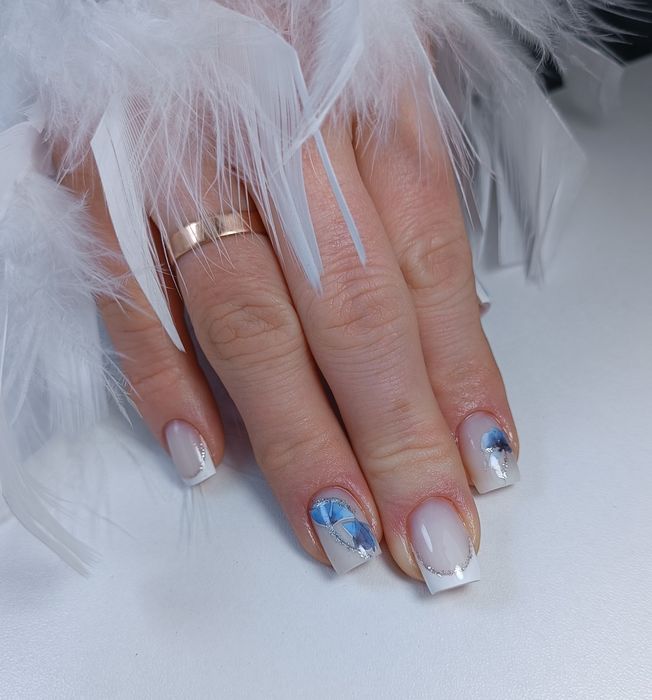 Маникюр с покрытием 5000,до конца декабря!