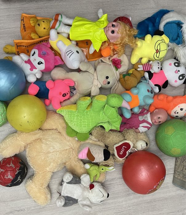 Продам детские игрушки