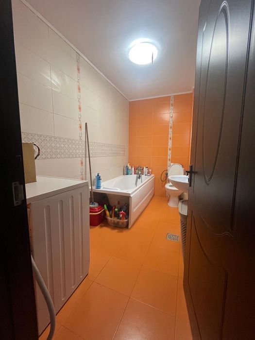 Garsoniera spatioasa-Metrou Dimitrie Leonida-Parc Drumul Fermei