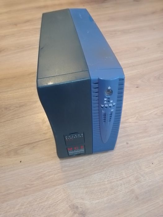UPS MGE Pulsar Evolution 800va чиста синусоида
