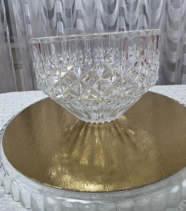 Хрусталь. Фруктовница.Салатники