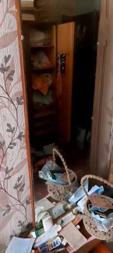 Отдам даром  разные  вещи.