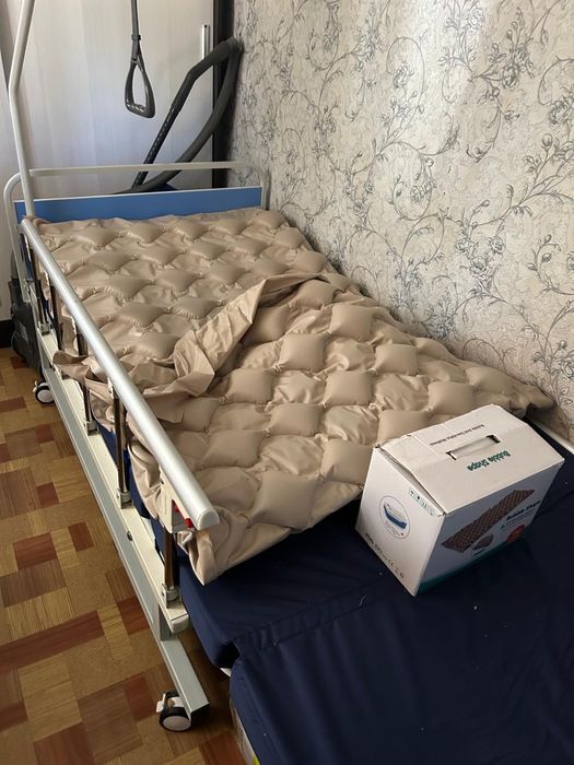 Продается медицинская кровать многофункциональная-MB01 механическая