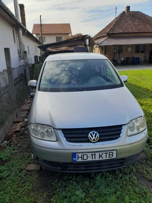vand vw touran 2006.2L BKD