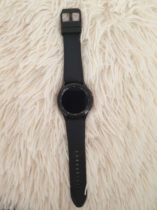 Часовник Smartwatch Samsung Galaxy Watch4