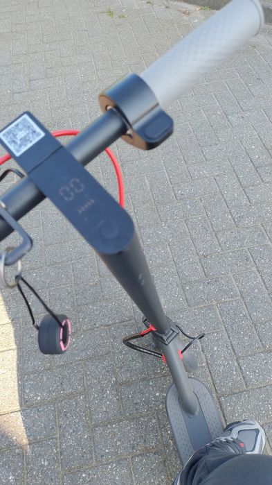 Vând trotinetă electrica