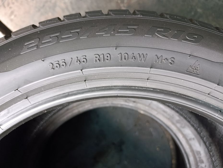 Anvelope de iarnă 255 45 19 Pirelli dot 2024 PNCS  TO ELECT