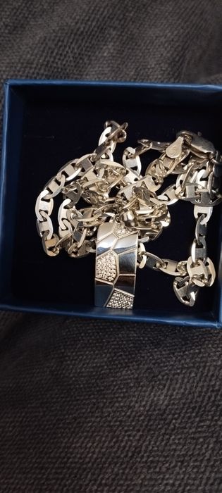 Продам серебряную цепочку