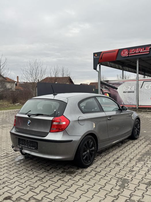 BMW 1 Series 2009 — imagine 4