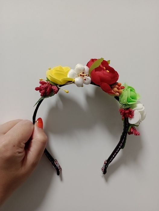 Диадема за народни танци