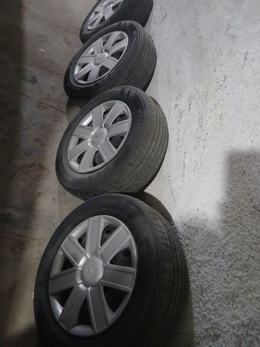 Продаётся балоны диски калпаки от Ласетти !!!