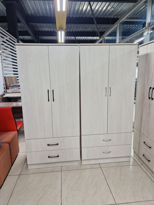 Шкаф шифоньер новый