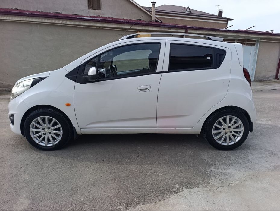 Срочно продается Спарк