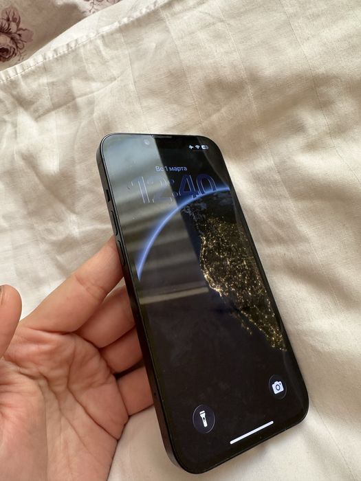 IPhone 14 в идеальном состоянии