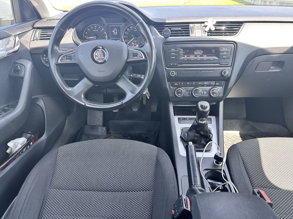 Skoda Octavia 1.6tdi 105cp
