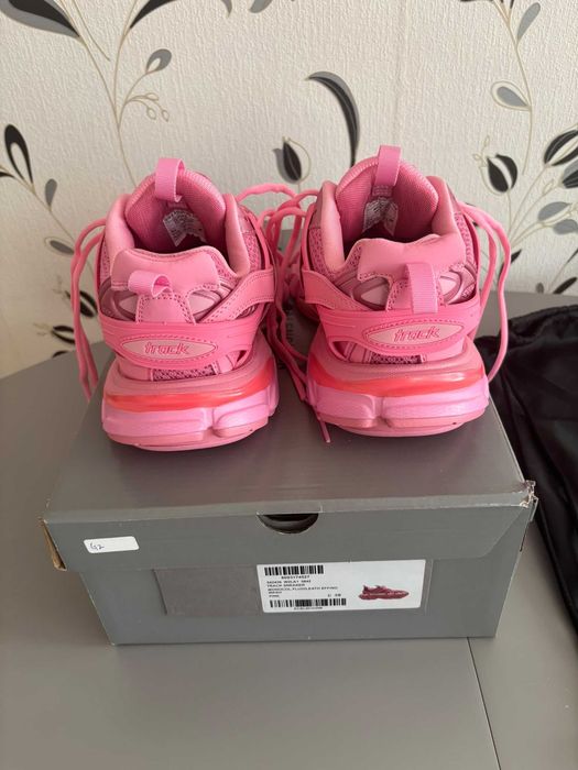 BALENCIAGA Track roz 36,37