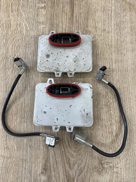 Ксенон баласт Hella + 4 бр. Ксенонови крушки