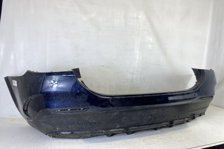 Оригинална задна броня със сензори и престилка в добро състояние Мерце