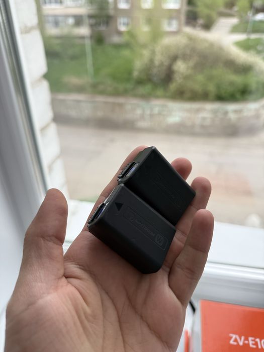 Камера Sony Zve10