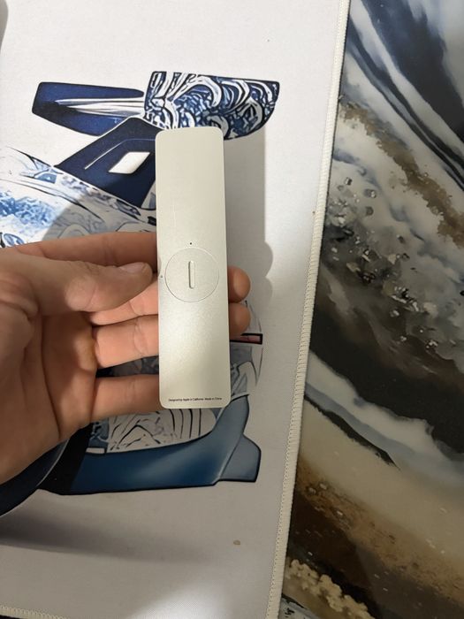 2 apple tv cu telecomezi